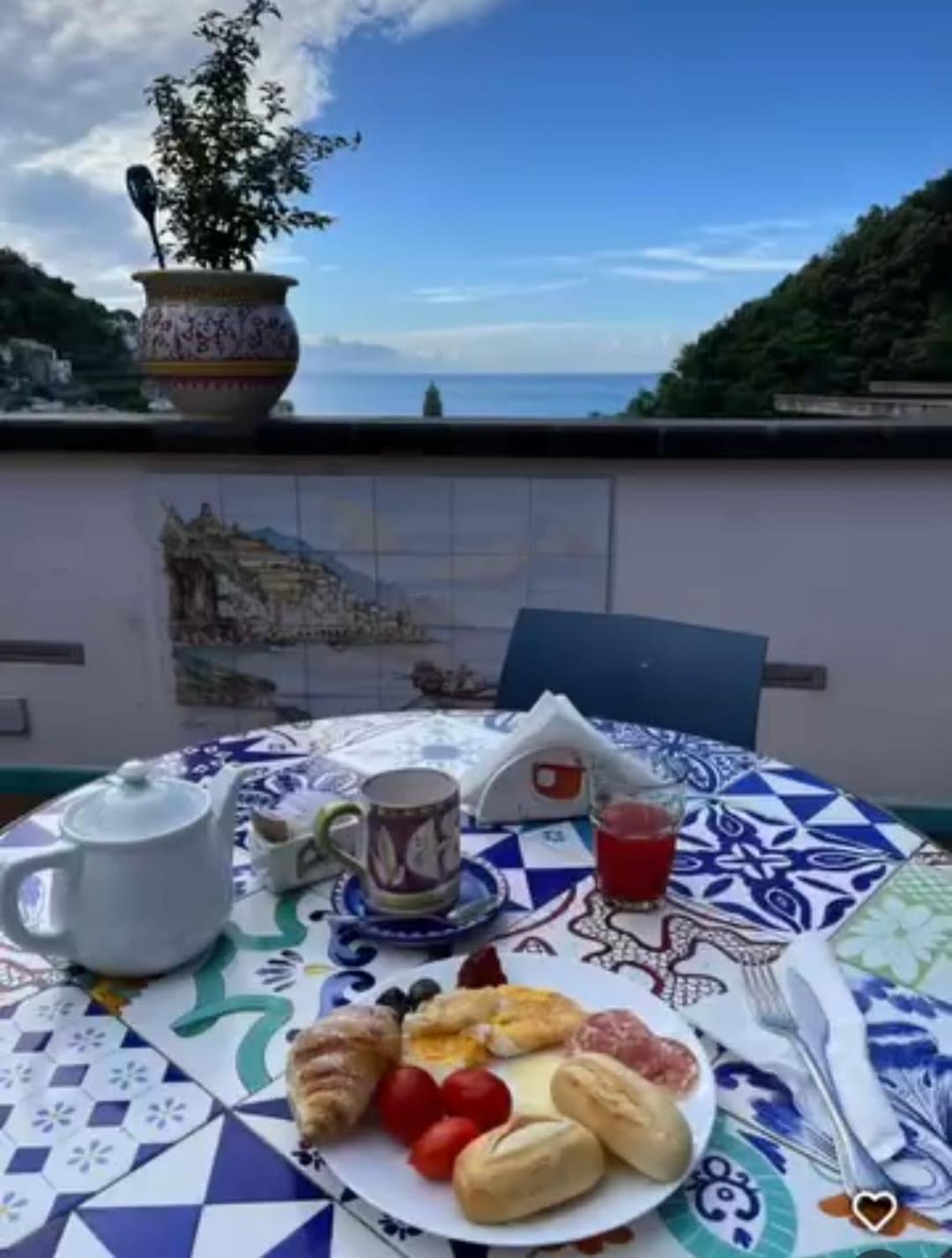 Hotel Villa Annalara Charme And Relax Amalfi Exterior foto